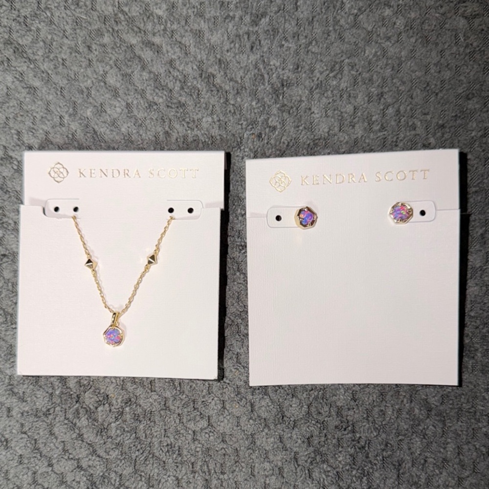 Kendra Scott Gold Lavender Opal necklace & earring set